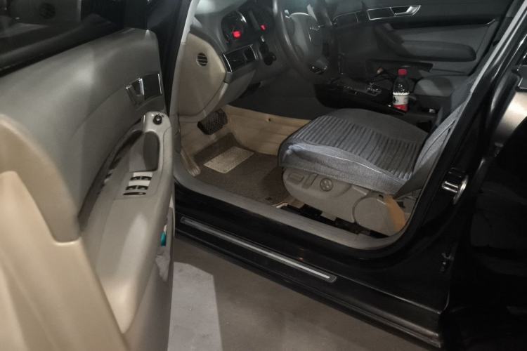 Used Audi A6L 2005 2.4L Comfort Edition Driver Seat
