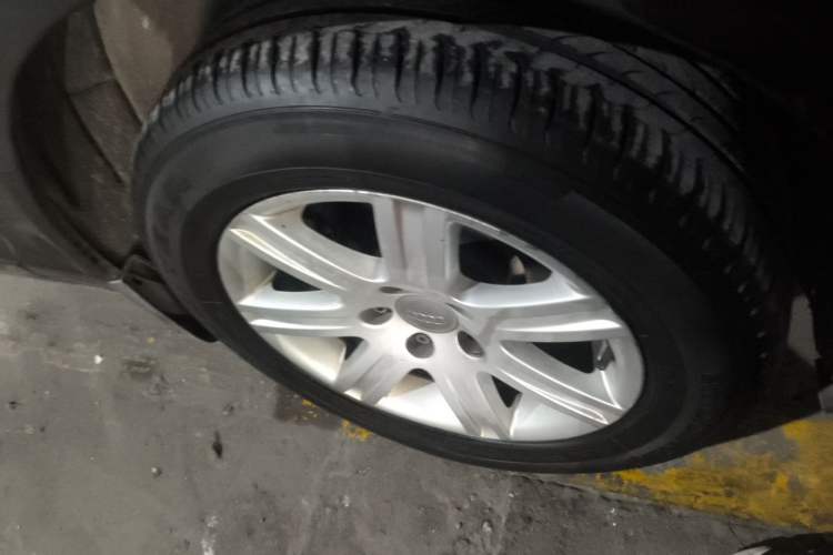 Used Audi A6L 2005 2.4L Comfort Edition Right Front Wheel Hub