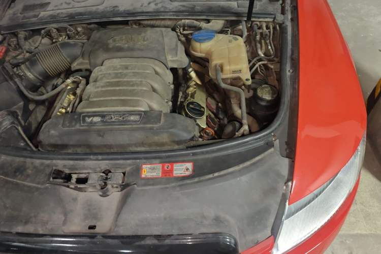Used Audi A6L 2006 3.2 FSI Comfort & Entertainment Model Engine Bay Left
