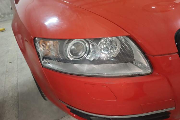 Used Audi A6L 2006 3.2 FSI Comfort & Entertainment Model Right Front Headlight
