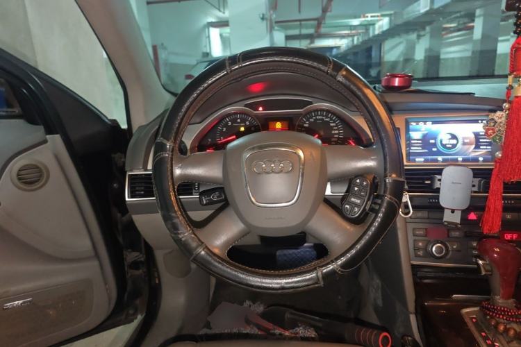 Used Audi A6L 2006 3.2 FSI Comfort & Entertainment Model Steering Wheel