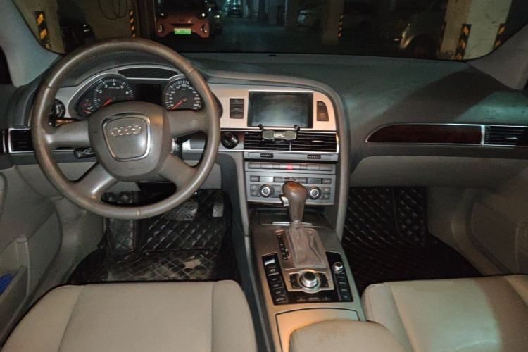 Used Audi A6L 2008 2.0T Olympic Limited Edition Center Console
