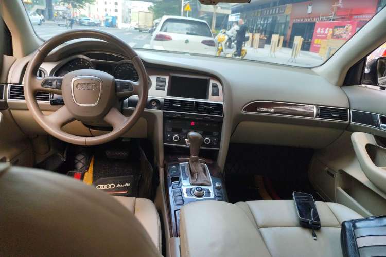 Used Audi A6L 2008 3.2 FSI quattro Luxury Model Center Console
