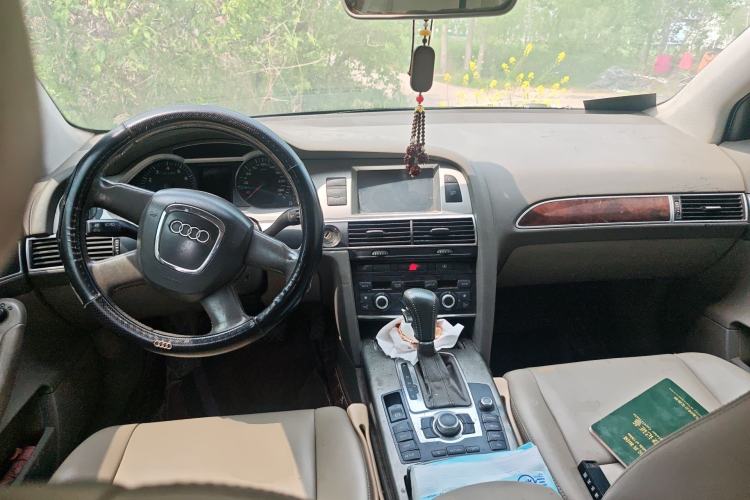 Used Audi A6L 2008 2.0T Automatic Standard Edition Center Console