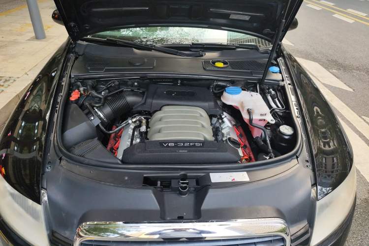 Used Audi A6L 2008 3.2 FSI quattro Luxury Model Engine Bay