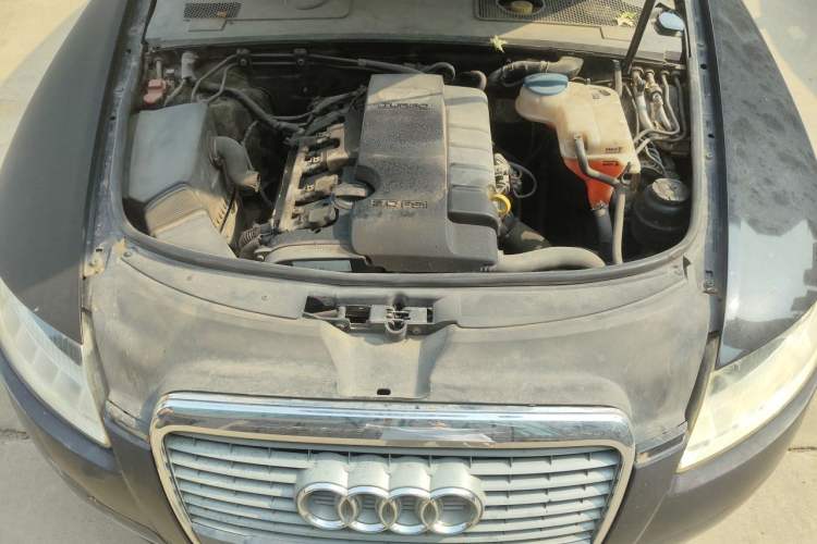 Used Audi A6L 2008 2.0T Automatic Standard Edition Engine Bay