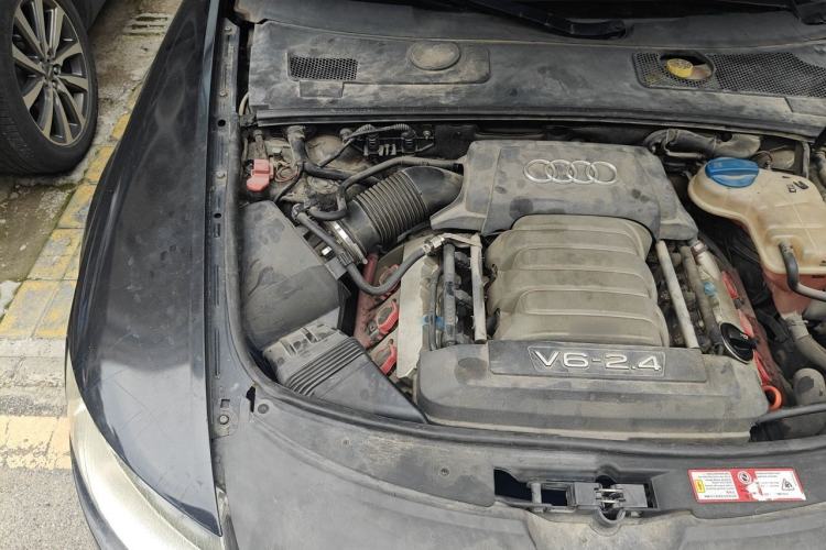 Used Audi A6L 2008 2.4L Comfort Edition Engine Bay Right