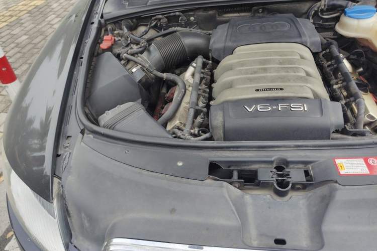 Used Audi A6L 2008 2.8 FSI Comfort & Entertainment Edition Engine Bay Right