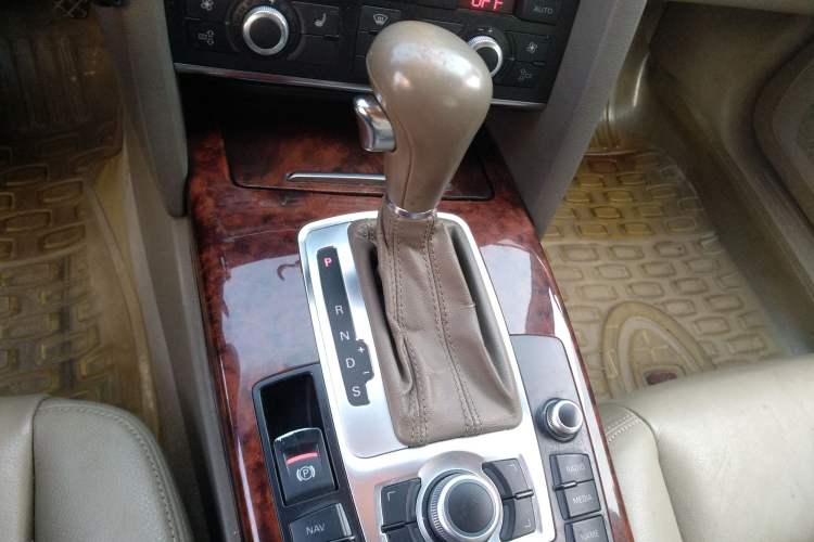 Used Audi A6L 2008 2.4L Technology version Gear Lever
