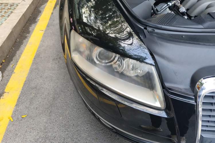 Used Audi A6L 2008 3.2 FSI quattro Luxury Model Right Front Headlight