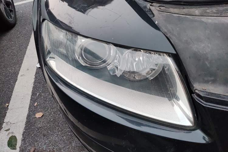 Used Audi A6L 2008 2.0T Manual Standard Edition Right Front Headlight