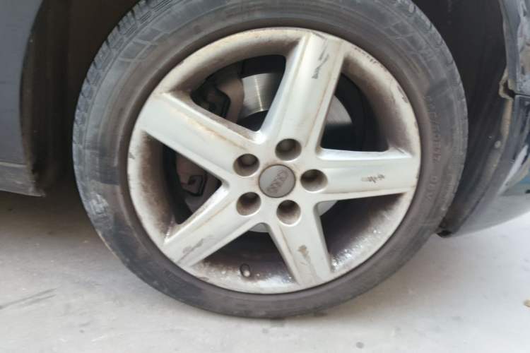 Used Audi A6L 2008 3.2 FSI Prestige Edition Right Front Wheel Hub