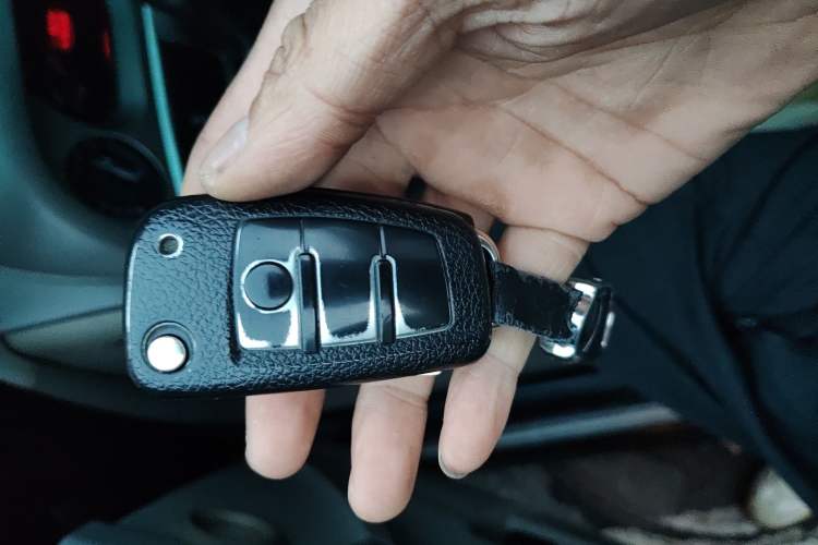 Used Audi A6L 2008 2.0T Manual Standard Edition Vehicle Key