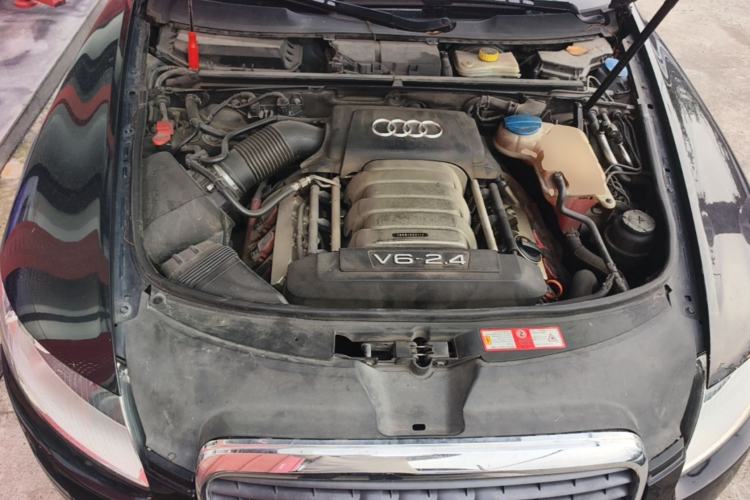 Used Audi A6L 2008 2.4L Technology version Engine Bay