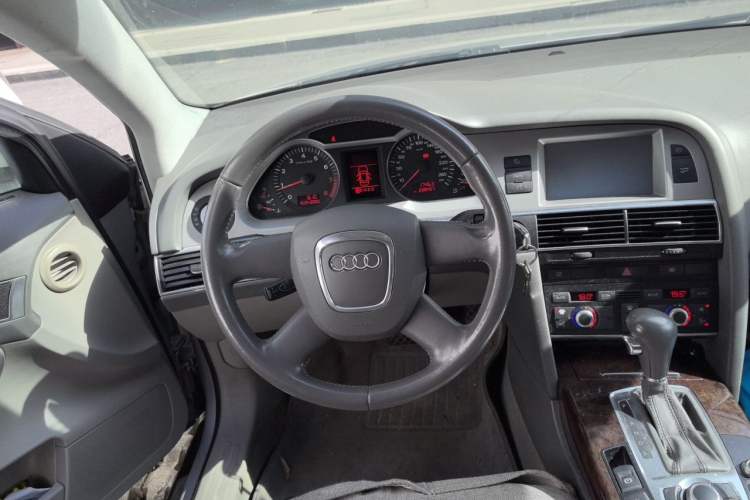 Used Audi A6L 2008 2.0T Automatic Standard Edition Steering Wheel