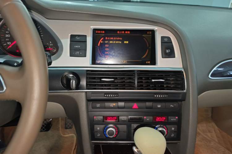 Used Audi A6L 2009 2.4L Technology version Audio And AC Panel