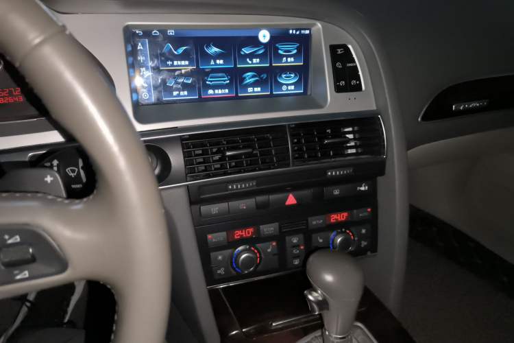 Used Audi A6L 2009 3.0 TFSI quattro Luxury Model Audio And AC Panel