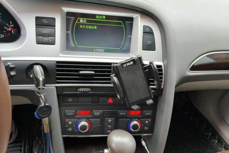 Used Audi A6L 2009 2.0 TFSI automatic standard version Audio And AC Panel