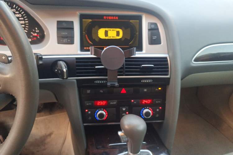 Used Audi A6L 2009 2.4L Technology version Audio And AC Panel