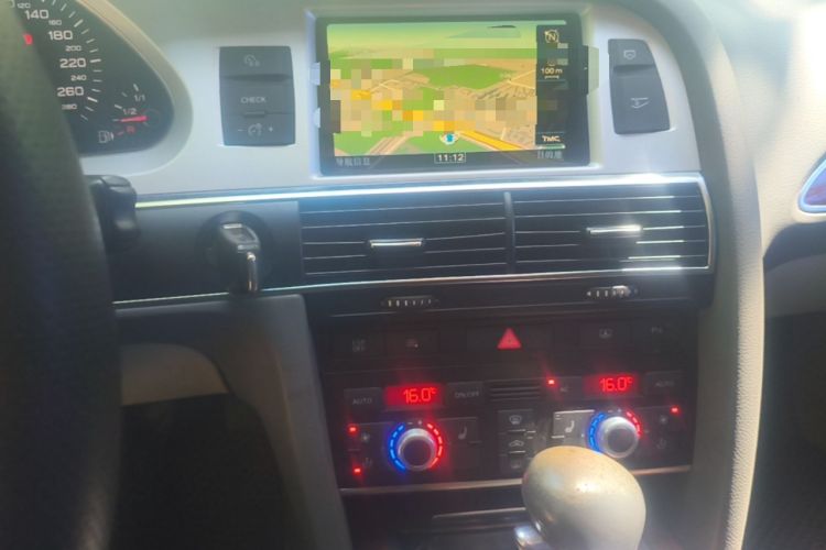 Used Audi A6L 2009 2.4L Technology version Audio And AC Panel
