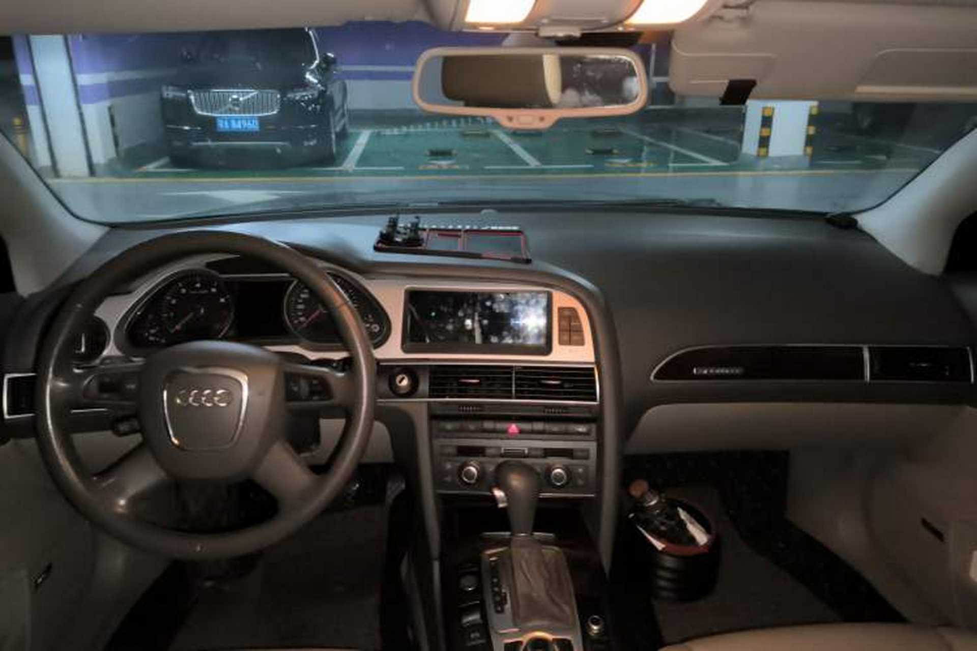 Used Audi A6L 2009 3.0 TFSI quattro Luxury Model Center Console