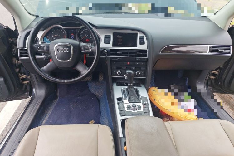 Used Audi A6L 2009 2.0 TFSI automatic standard version Center Console