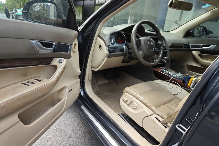 Used Audi A6L 2009 2.4L Luxury Edition Driver Seat