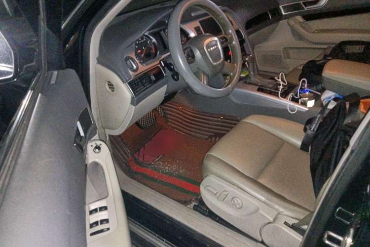 Used Audi A6L 2009 2.0 TFSI automatic standard version Driver Seat