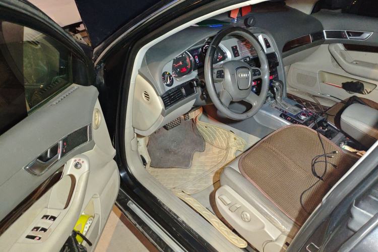Used Audi A6L 2009 2.0 TFSI automatic standard version Driver Seat