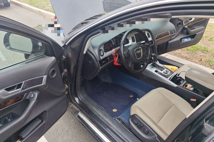 Used Audi A6L 2009 2.0 TFSI automatic standard version Driver Seat