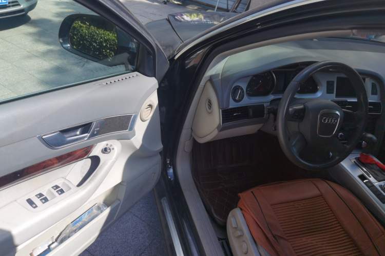 Used Audi A6L 2009 2.0 TFSI automatic standard version Driver Seat