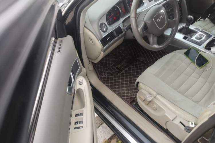 Used Audi A6L 2009 2.0 TFSI manual standard version Driver Seat