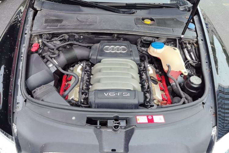 Used Audi A6L 2009 2.8 FSI quattro Luxury Model Engine Bay