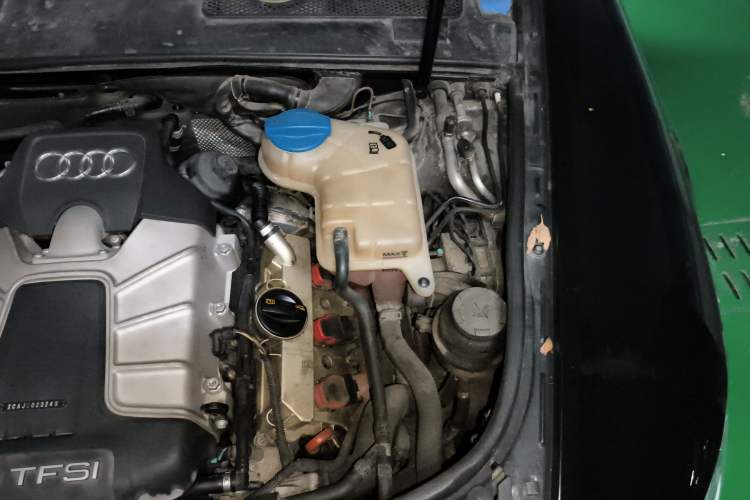 Used Audi A6L 2009 3.0 TFSI quattro Luxury Model Engine Bay Left