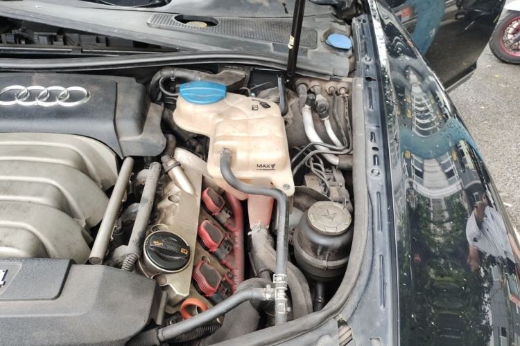Used Audi A6L 2009 2.4L Comfort Edition Engine Bay Left