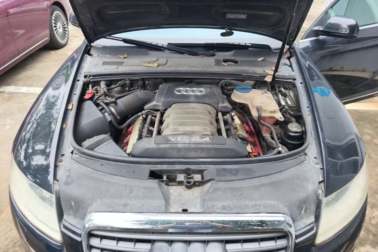 Used Audi A6L 2009 2.4L Technology version Engine Bay
