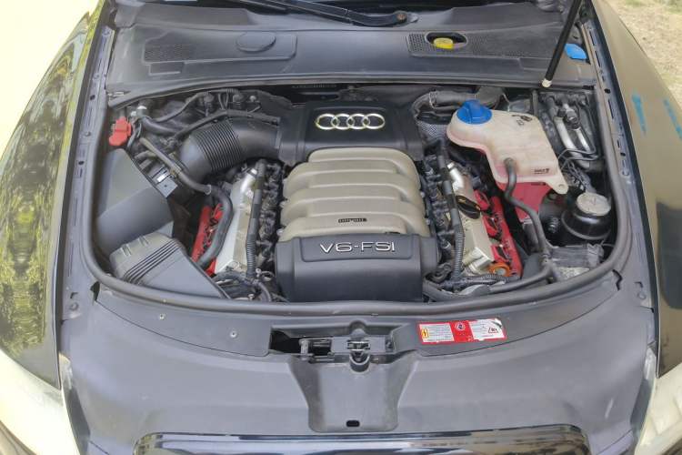 Used Audi A6L 2009 2.8 FSI quattro Luxury Model Engine Bay