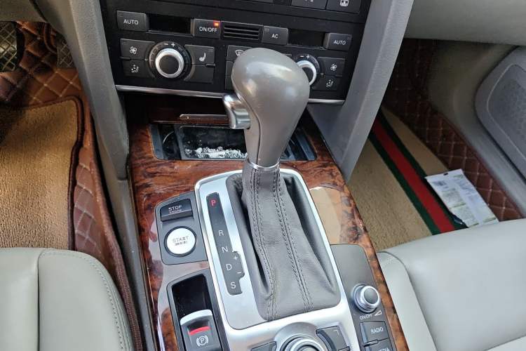 Used Audi A6L 2009 3.0 TFSI quattro Luxury Model Gear Lever