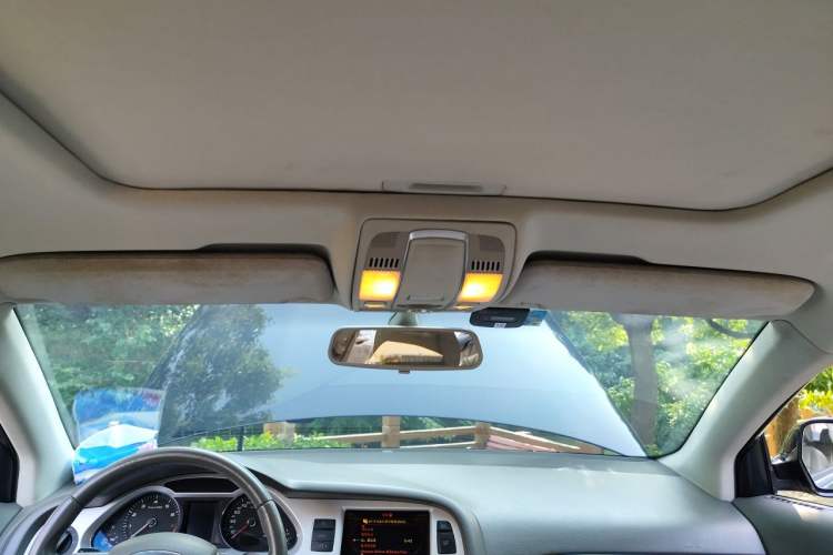 Used Audi A6L 2009 2.8 FSI Comfort & Entertainment Model Headliner