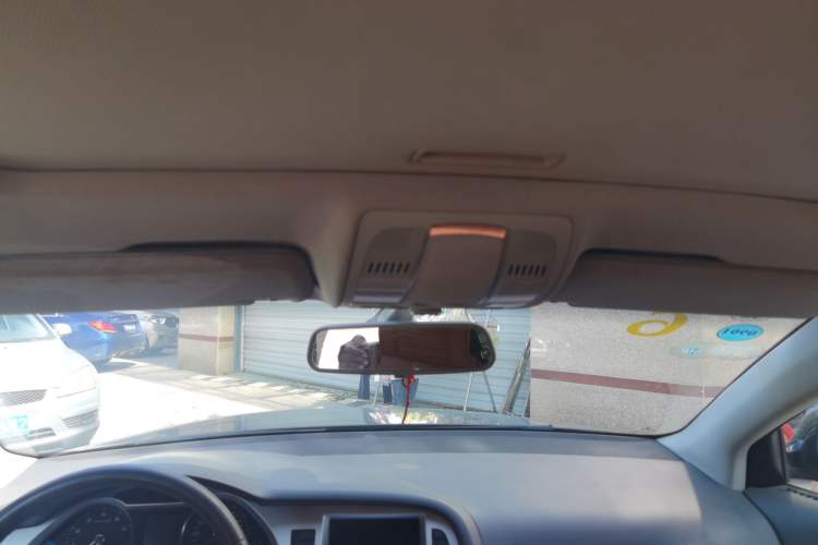 Used Audi A6L 2009 2.0 TFSI automatic standard version Headliner