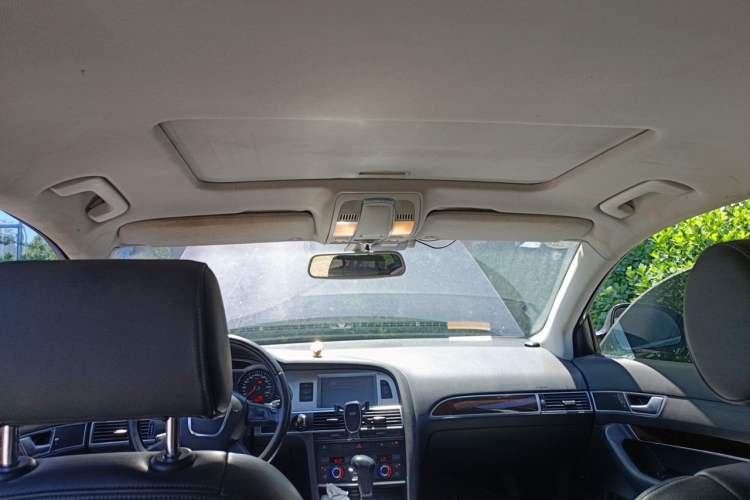 Used Audi A6L 2009 2.0 TFSI automatic standard version Headliner