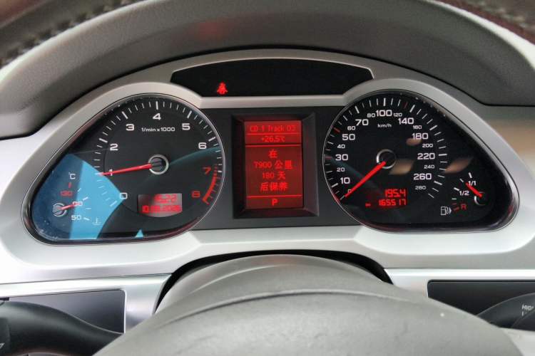 Used Audi A6L 2009 2.0 TFSI automatic standard version Instrument Cluster
