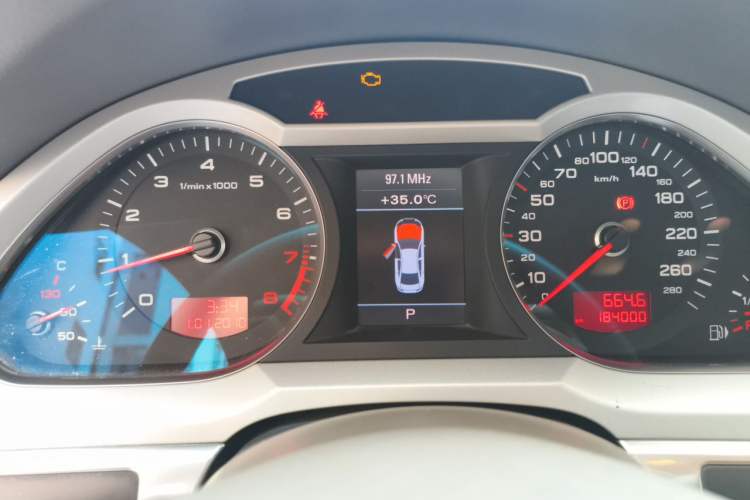 Used Audi A6L 2009 2.8 FSI Comfort & Entertainment Model Instrument Cluster