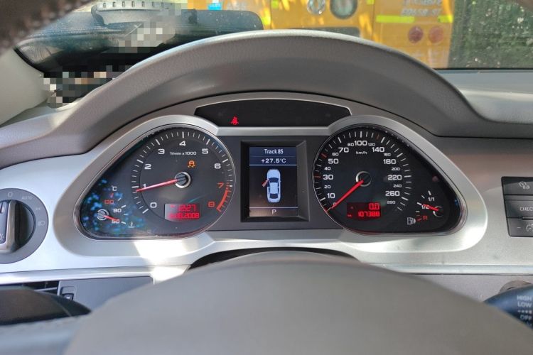 Used Audi A6L 2009 2.4L Technology version Instrument Cluster
