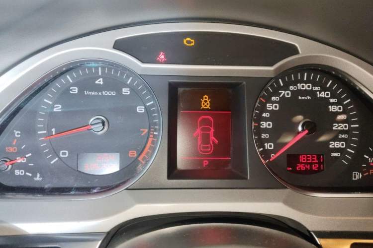 Used Audi A6L 2009 2.0 TFSI automatic standard version Instrument Cluster