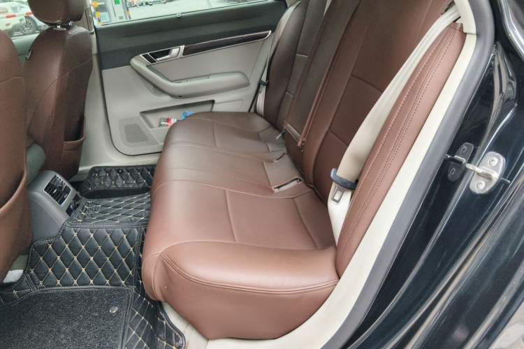 Used Audi A6L 2009 2.0 TFSI automatic standard version Left Rear Seat