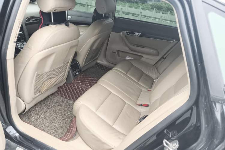 Used Audi A6L 2009 2.8 FSI quattro Luxury Model Left Rear Seat