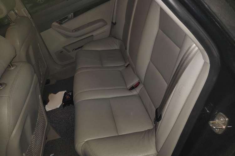 Used Audi A6L 2009 2.0 TFSI automatic standard version Left Rear Seat
