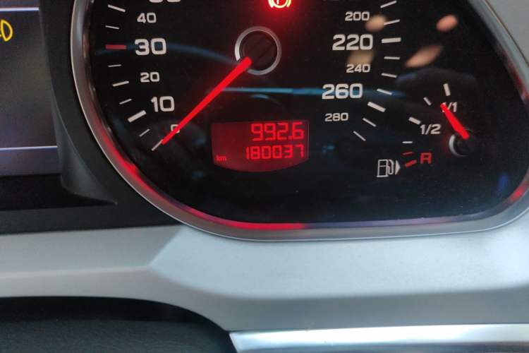 Used Audi A6L 2009 3.0 TFSI quattro Luxury Model Odometer Close Up