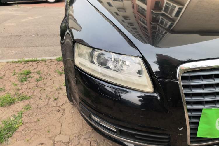 Used Audi A6L 2009 2.0 TFSI automatic standard version Right Front Headlight